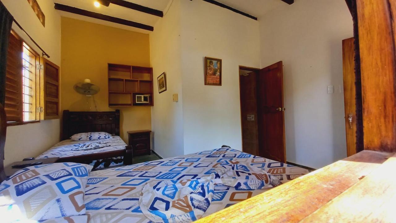 Hostal La Casa De Felipe Ostello Taganga Esterno foto