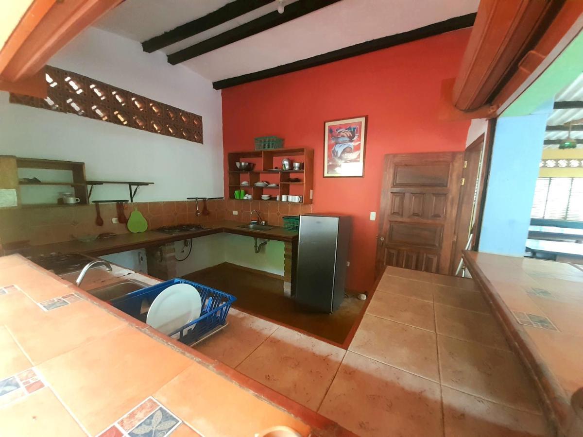 Hostal La Casa De Felipe Ostello Taganga Esterno foto